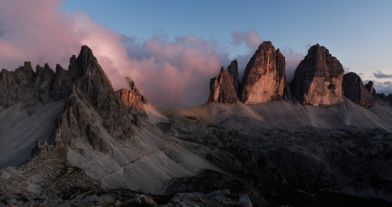 意大利威尼托科爾蒂納丹佩佐山頂攝影圖片素材