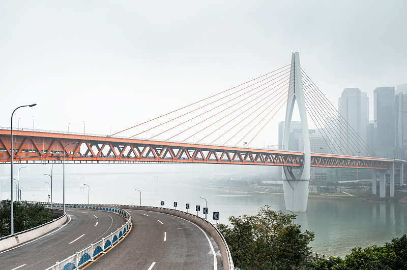 重慶千廝門嘉陵江大橋圖片素材
