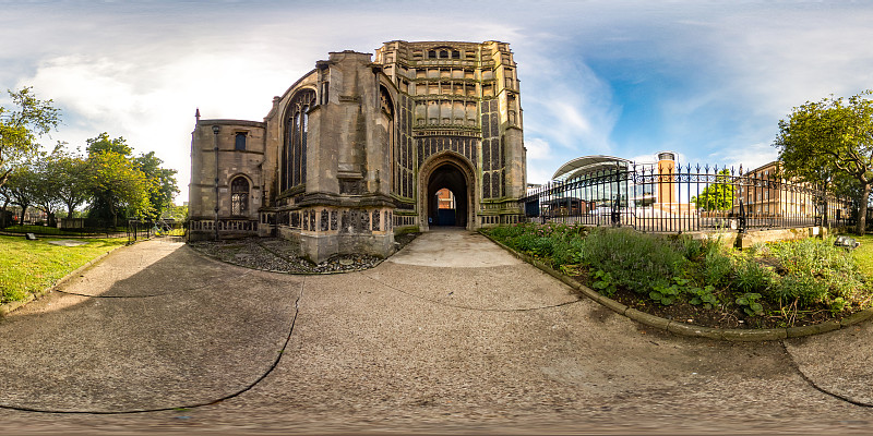 在诺维奇圣彼得曼克罗夫特教堂入口处拍摄的360度球形全景图图片下载