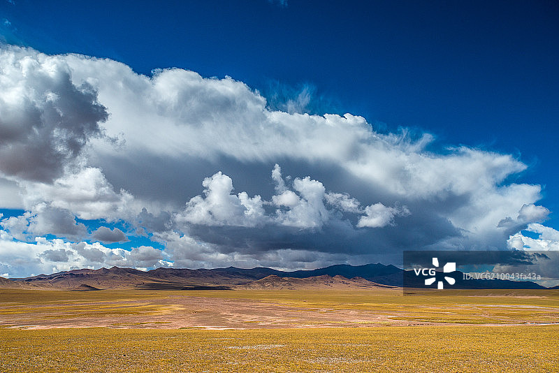 西藏阿里地区尼玛县风光图片素材