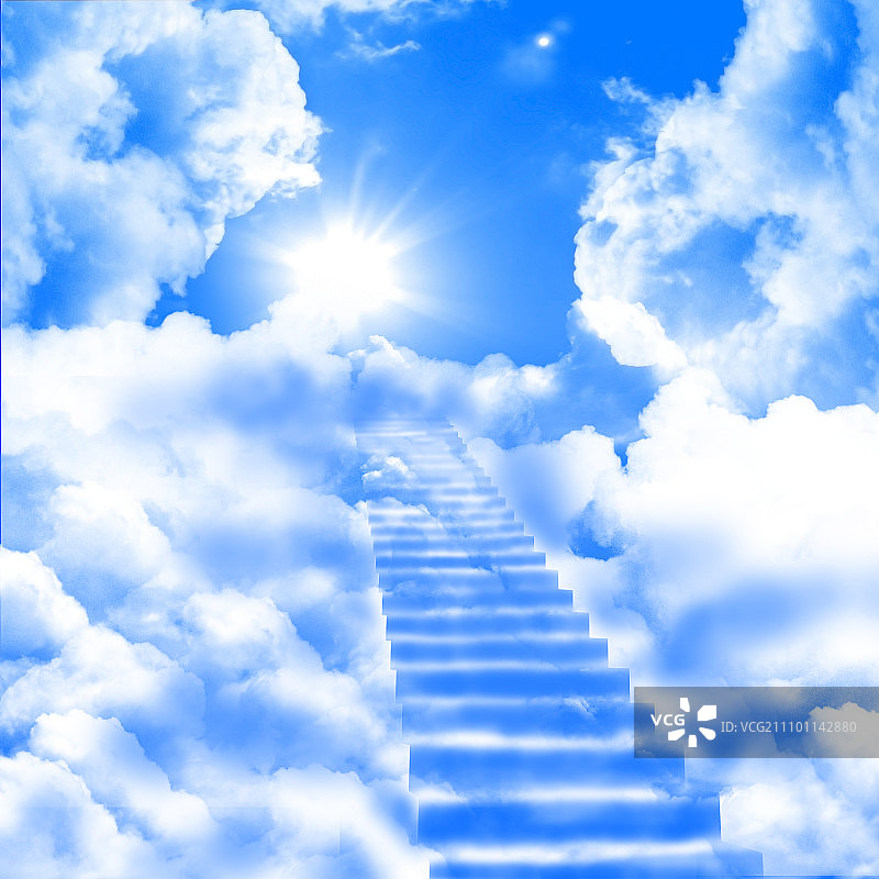 一架梯子通向蔚蓝多云的天空和太阳图片素材