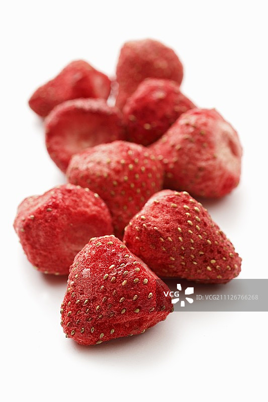 经冷冻干燥处理的草莓图片素材
