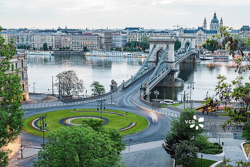 匈牙利布达佩斯多瑙河环岛黎明g图片素材