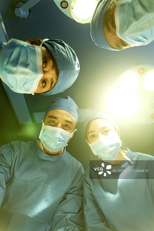 医务工作者在手术图片素材