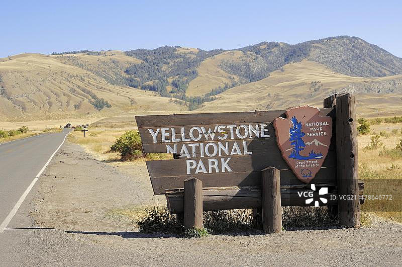 黄石国家公园北入口的标志，蒙大拿，美国，公共场地，北美图片素材