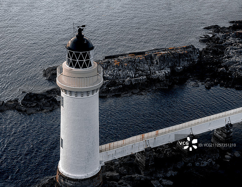 英国苏格兰天空岛上的灯塔图片素材