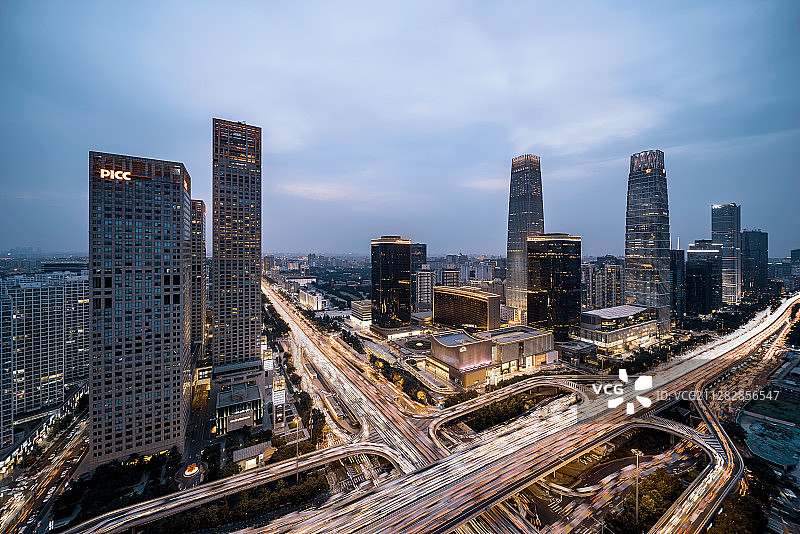 北京CBD城市天际线夜景图片素材