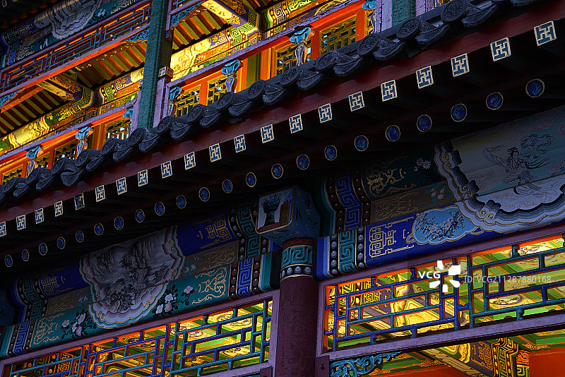 灯光下的中国古建筑图片素材
