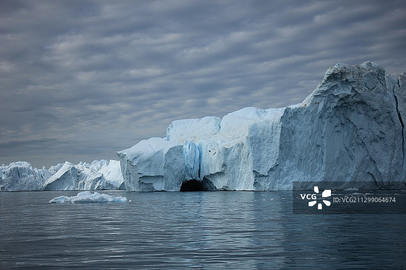 冰湖对天空的风景，阿西亚特，格陵兰图片素材