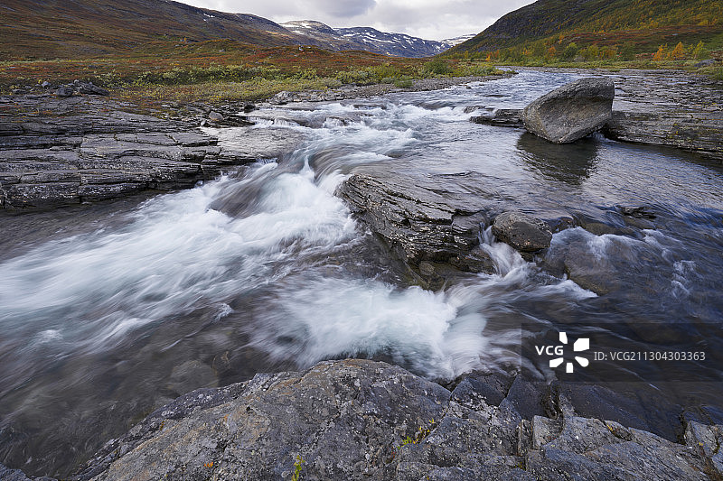 Kaarsajohka河，Kaarsavagge, Abisko国家公园，Norrbotten，拉普兰，瑞典图片素材