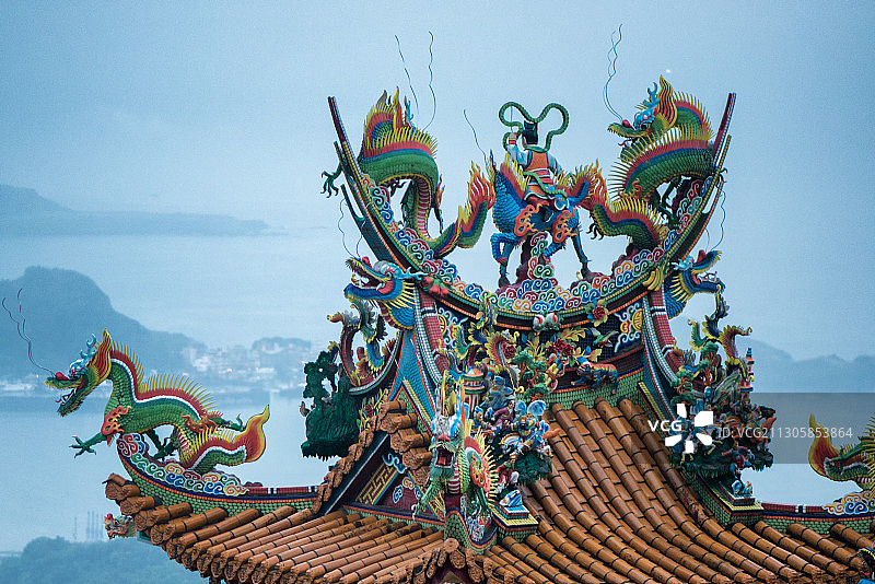 台湾 台北九份寺庙顶部的特写，闽南文化图片素材