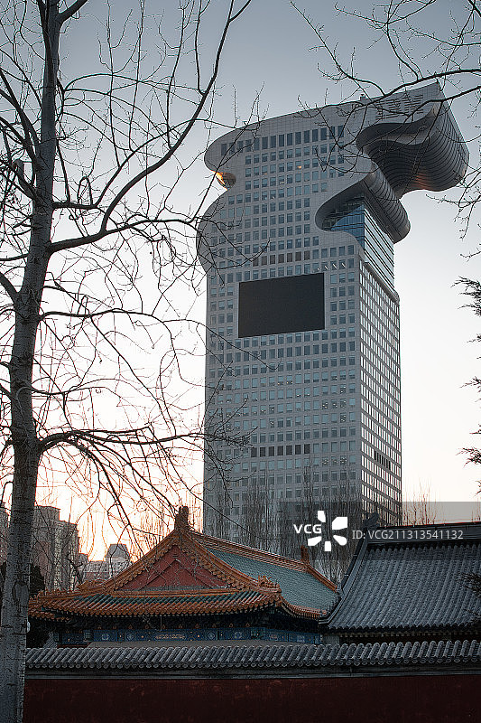北京造型奇特的建筑IBM中国总部大楼盘古大观大厦和北帝娘娘庙图片素材