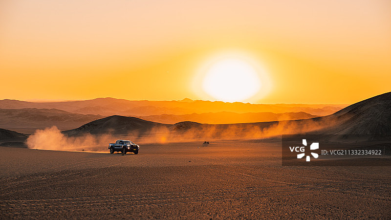 秘鲁伊卡，日落时沙漠的风景图片素材