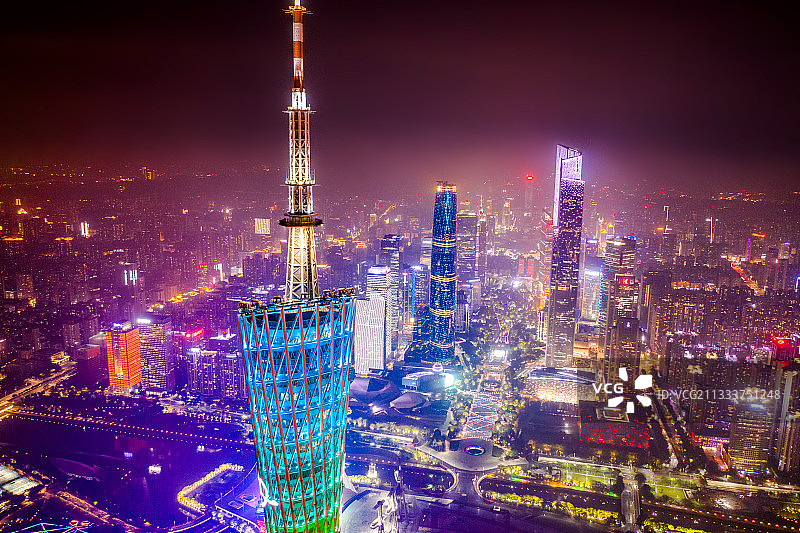 中国广东省广州市市区广州塔夜景图片素材
