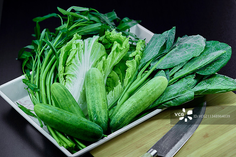 泰国曼谷，餐桌上的蔬菜特写图片素材