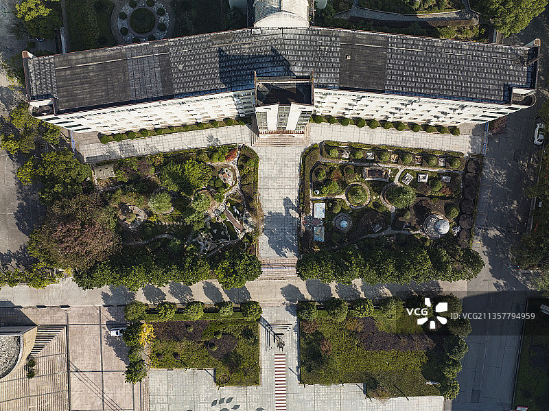 湖北省麻城市中心实验学校主教学楼鸟瞰图图片素材