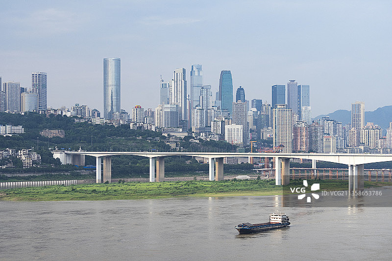 重庆市天际线与长江图片素材