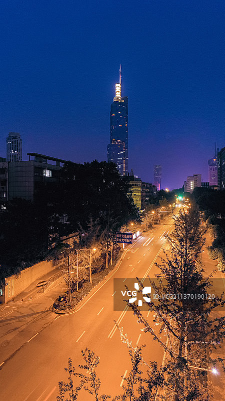 航拍南京现代城市夜景风光图片素材