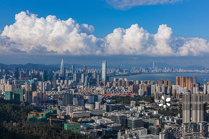 中国深圳南山区深圳湾城市建筑风景图片素材