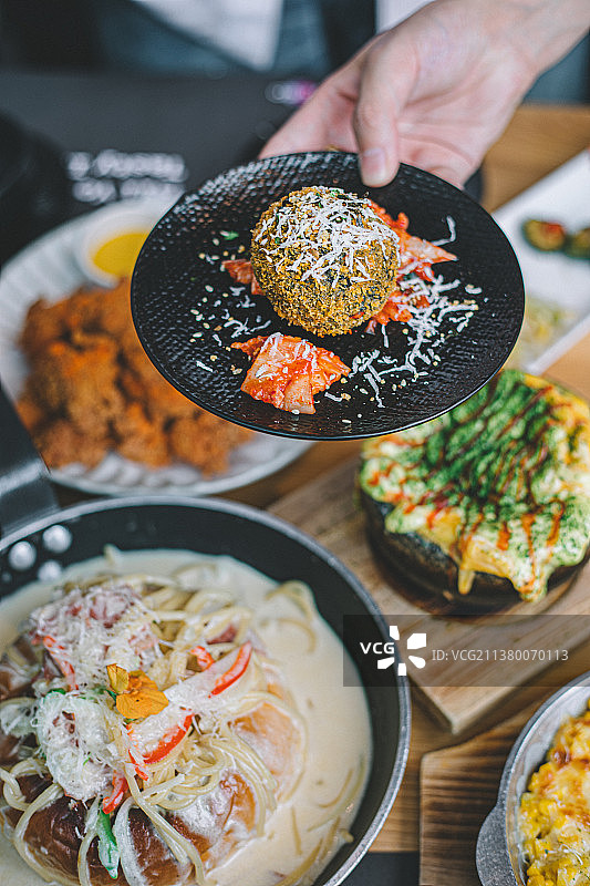 韩国料理 墨鱼芝士饭团图片素材