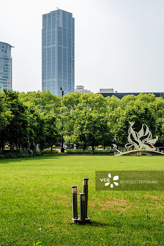 上海人民公园城市建筑风光图片素材
