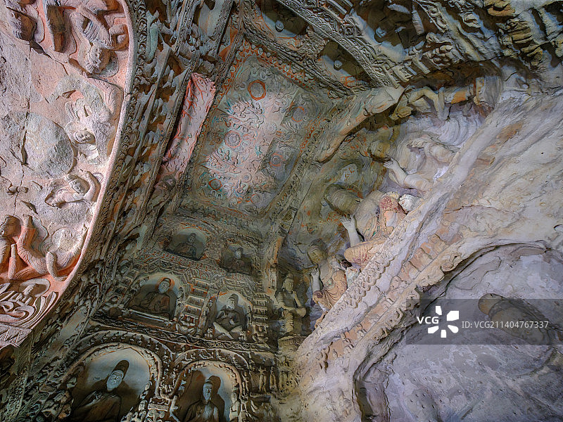 中国山西大同云冈石窟西来第一佛洞之第八窟洞室内景图片素材