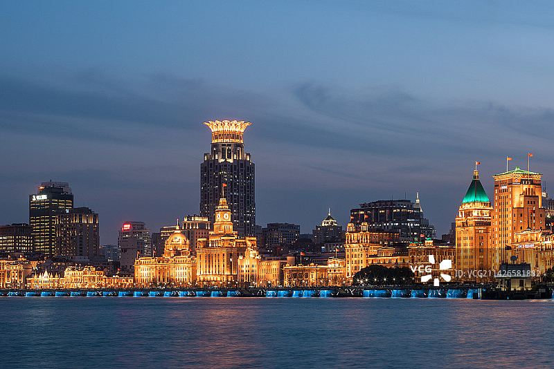 上海外滩城市夜景图片素材
