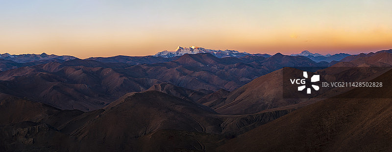 西藏 喜马拉雅山脉雪山全景 珠峰 珠穆朗玛峰 世界之巅图片素材
