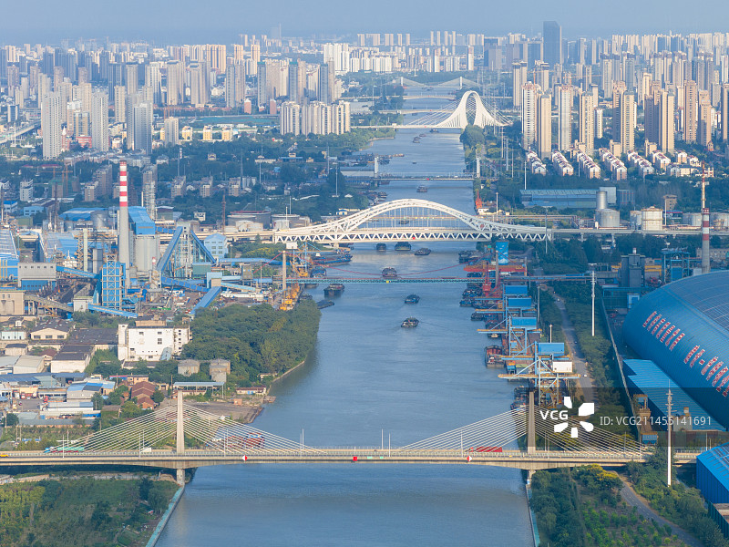京杭大运河淮安段的桥图片素材