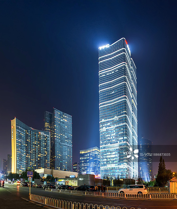 北京国贸财富三期夜景图片素材