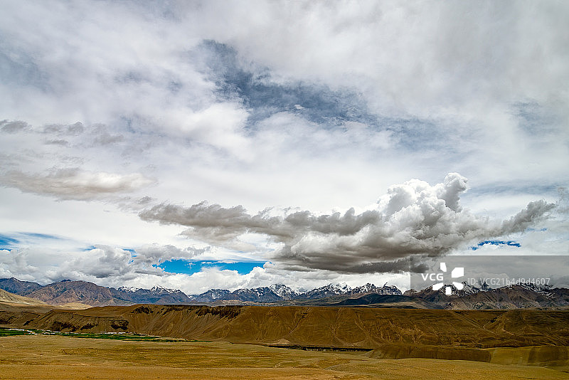 中国青藏高原西藏阿里地区图片素材