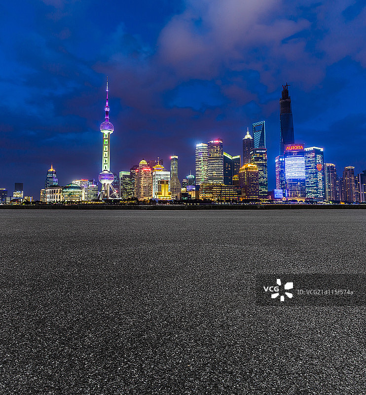 上海城市夜景和公路图片素材