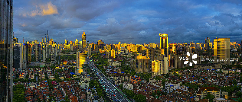 上海延安高架图片素材