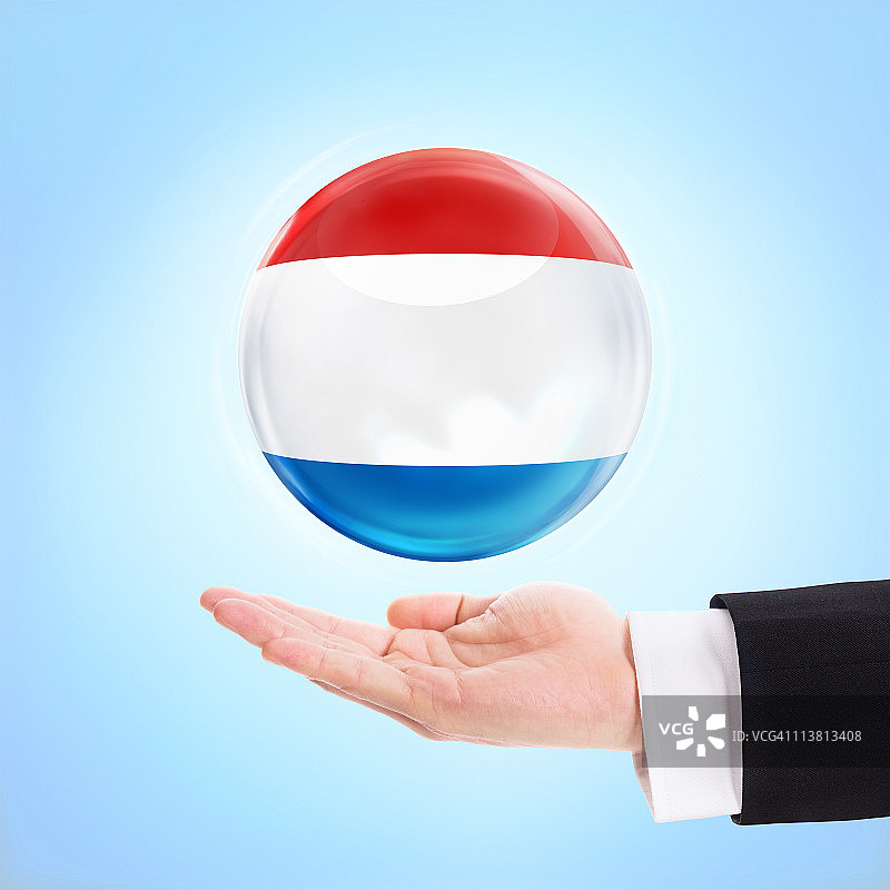 用手撑着的荷兰国旗图片素材