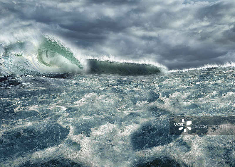海洋上的怪物波，海啸波图片素材