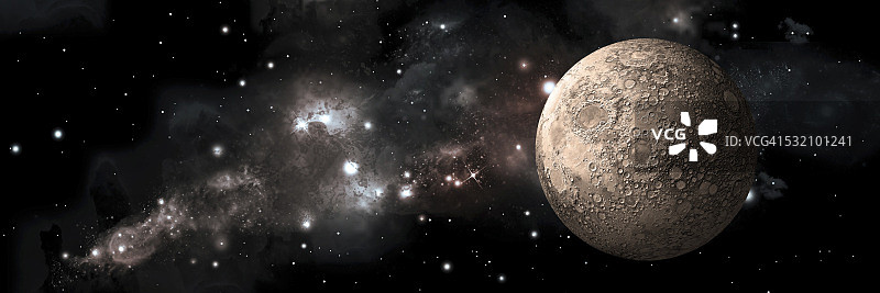 艺术家描绘了一个深空中孤零零的布满环形山的月球。由恒星和气体组成的星云提供了一个背景。图片素材
