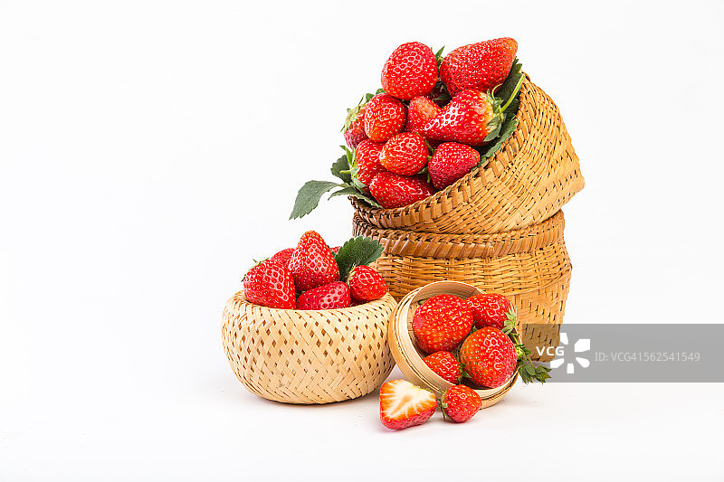 心形的草莓碗图片素材