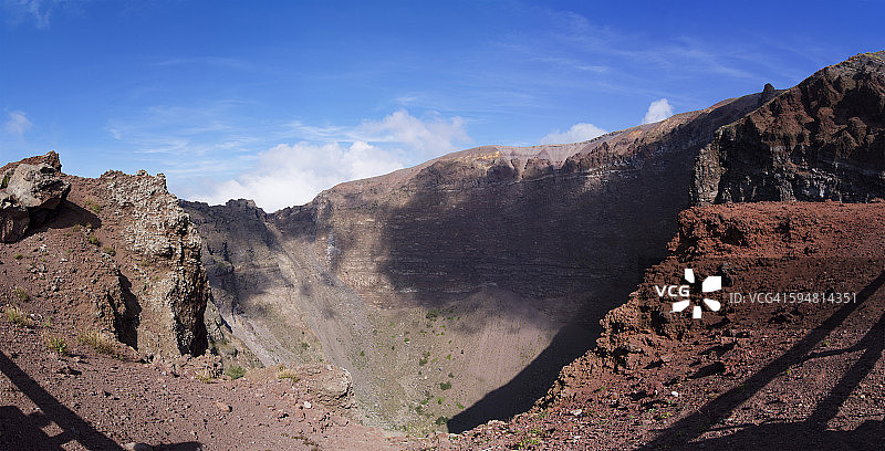 维苏威火山全景。图片素材