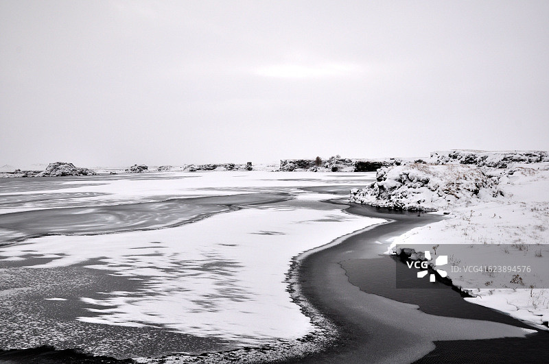 冰岛南部Thingvellir的Thingvallavatn湖图片素材