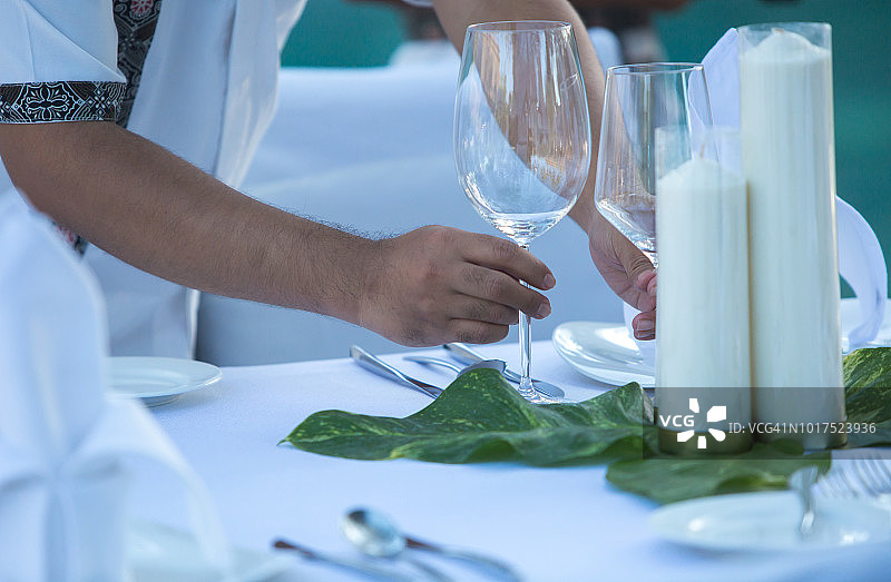 为婚礼，聚会或活动安排餐桌图片素材