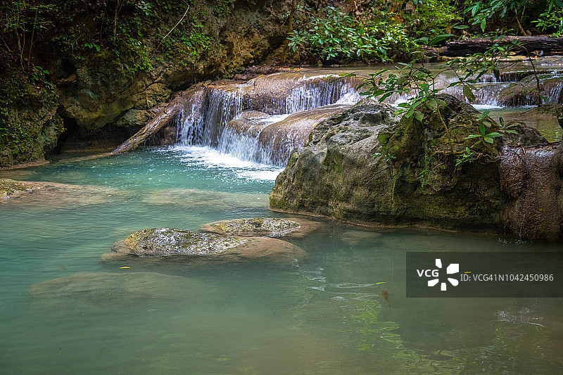四面佛瀑布，四面佛国家公园，泰国北碧府图片素材