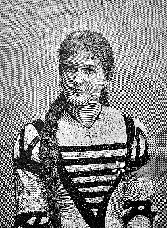 一名年轻女子的肖像，项链上有基督教十字架- 1888年图片素材