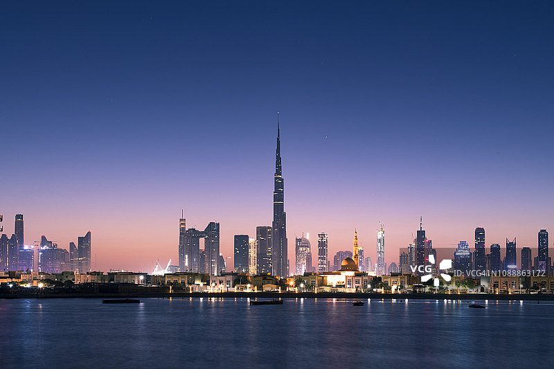 阿联酋迪拜美丽的天际线图片素材
