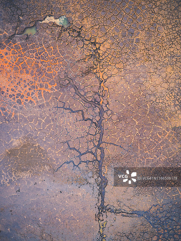 从上面看到的金矿尾矿的奇异图案，西澳大利亚图片素材