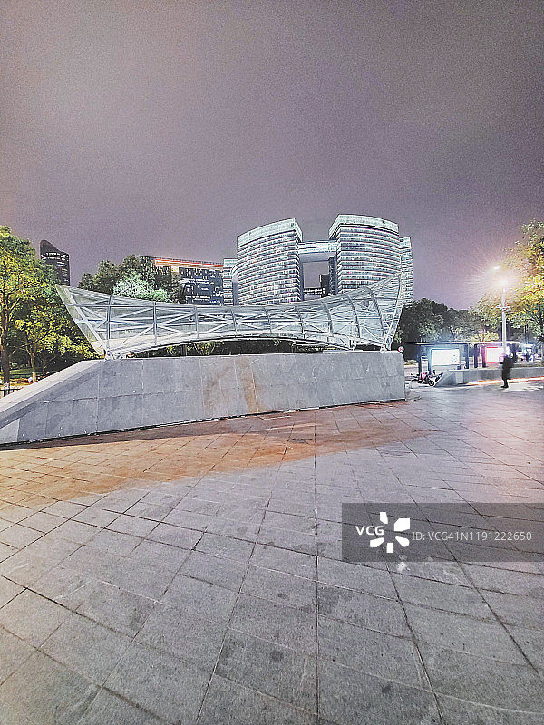 杭州潜江新城高层建筑夜景图片素材
