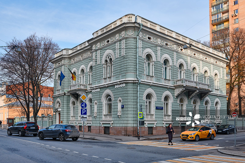第一个行会Y. M. Schlossberg商人的城市地产，建于1910-1911年的文艺复兴风格。该建筑目前是德国大使馆所在地。具有里程碑意义的图片素材