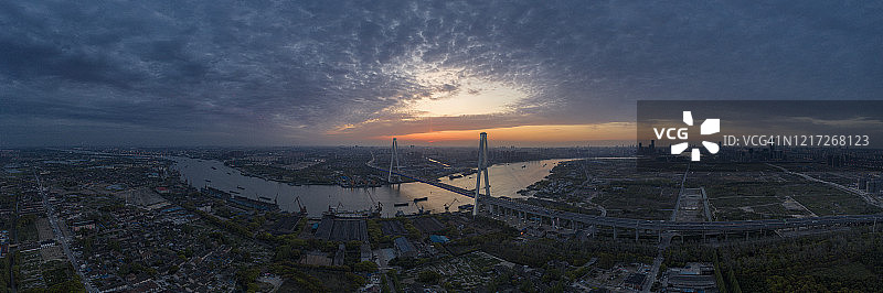 上海徐浦大桥黄昏图片素材