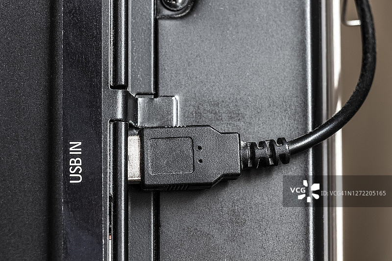 电视上的USB连接器图片素材
