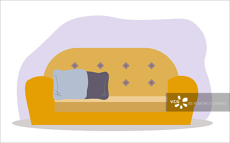 白色背景的舒适沙发和两个枕头。室内孤立的黄色沙发。矢量图标图片素材