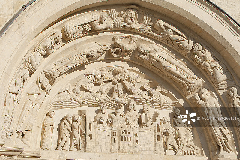 法国的圣丹尼斯大教堂图片素材